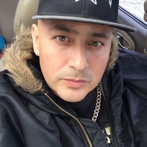 Meet your Posher, Robert